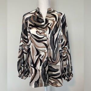 Papillon Abstract Print Button Down Blouse Small Long Sleeve